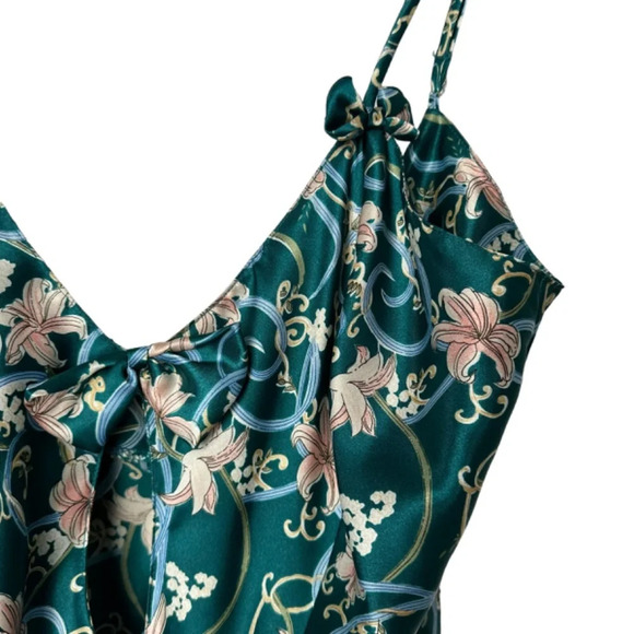 2 Piece Set Frederick's of Hollywood Babydoll Robe Size Small Lily Teal Satin - Picture 8 of 11